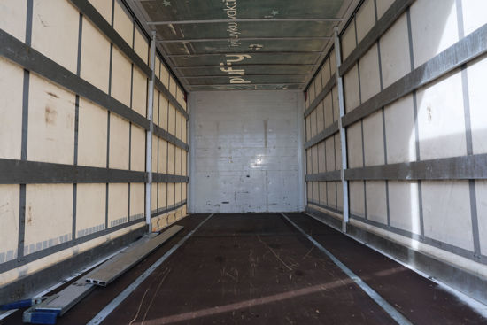 2021 MODEL IVECO DAILY 72 C 16 4350 KAYAR PERDELİ KAMYON (YATAKLI)