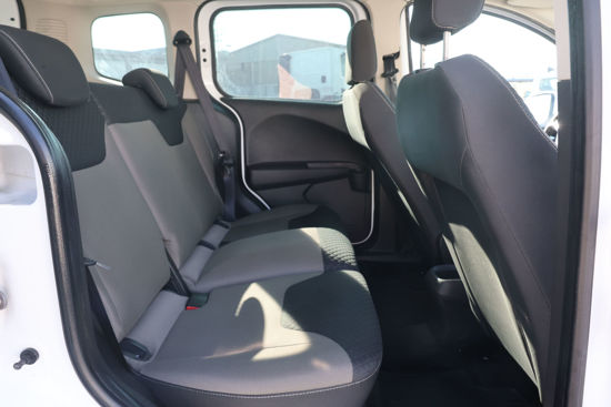 2023 MODEL FORD TOURNEO COURIER KOMBİ 1.5 TDCI DLX 100 Hp