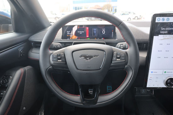 2023 MODEL FORD MUSTANG MACH-E 4X4 STANDART RANGE 270 Hp