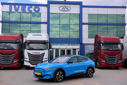 2023 MODEL FORD MUSTANG MACH-E 4X4 STANDART RANGE 270 Hp