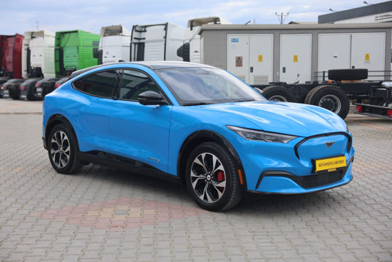 2023 MODEL FORD MUSTANG MACH-E 4X4 STANDART RANGE 270 Hp