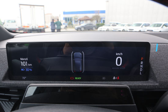 2023 MODEL FORD MUSTANG MACH-E 4X4 STANDART RANGE 270 Hp