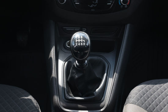 2023 MODEL FORD TOURNEO COURIER KOMBİ 1.5 TDCI DLX 100 Hp