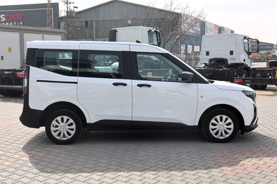 2025 MODEL FORD TOURNEO COURİER TREND 1.5 ECOBLUE 100 Hp
