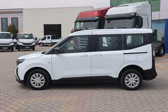 2023 MODEL FORD TOURNEO COURIER KOMBİ 1.5 ECOBLUE DELUXE 100 Hp