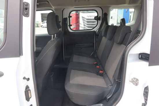 2024 MODEL FORD TOURNEO COURİER 1.0 ECOBOOST TREND 100 Hp