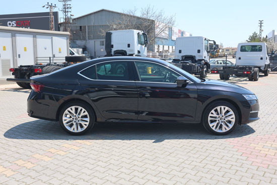 2025 MODEL SKODA OCTAVIA PRESTIGE 1.5 TSI MHEV DSG 150 Hp