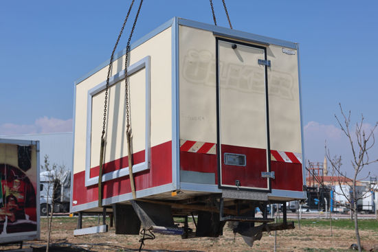 KAPALI FRİGORİFİK POLYESTER KASA