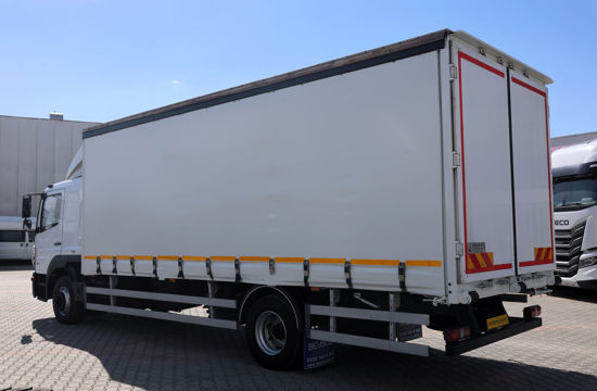 2017 MODEL MERCEDES-BENZ ATEGO 1518 6 TEKER KAYAR PERDELİ KASA KAMYON (YATAKLI)
