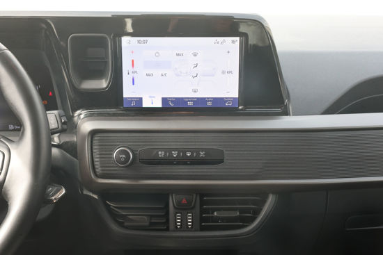 2024 MODEL FORD TOURNEO COURİER KOMBİ 1.0 ECOBOOST DELUXE 125 Hp