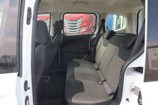 2023 MODEL FORD TOURNEO COURIER KOMBİ 1.5 TDCI DLX 100 Hp