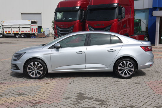 2025 MODEL RENAULT MEGANE SEDAN 1.3 ICON TCE EDC 140 Hp