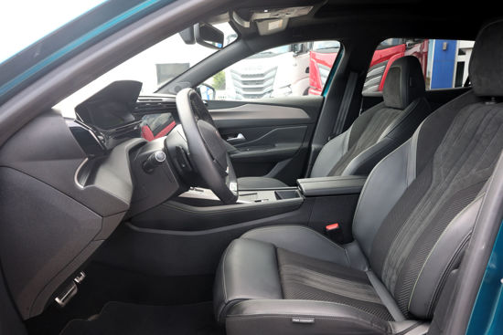 2025 MODEL PEUGEOT 408 GT 1.2 PURETECH 130 Hp