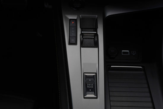 2025 MODEL PEUGEOT 408 GT 1.2 PURETECH 130 Hp