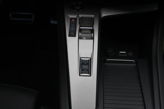 2025 MODEL PEUGEOT 408 GT 1.2 PURETECH 130 Hp