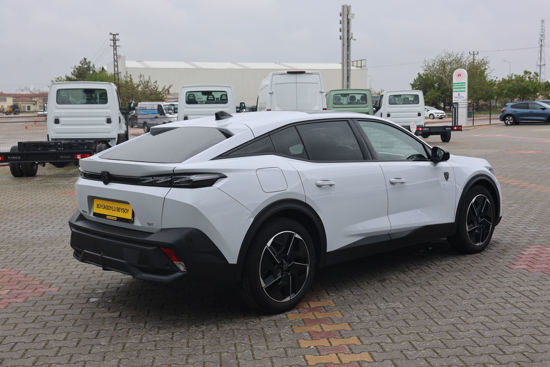 2025 MODEL PEUGEOT 408 GT 1.2 PURETECH 130 Hp