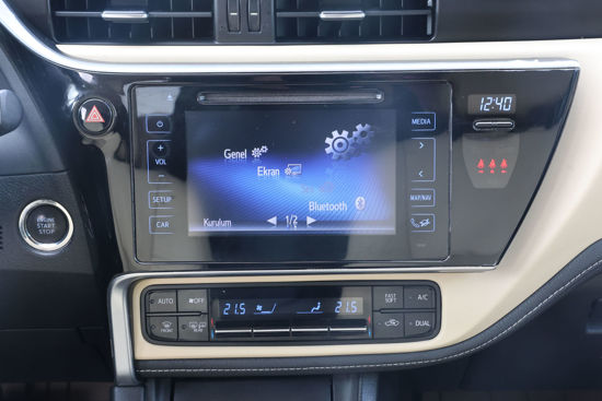 2017 MODEL TOYOTA COROLLA 1.4D PREMIUM 50.YIL 90 Hp