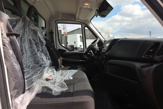 2025 MODEL IVECO DAILY 35 C 16 4100 WB KAPALI POLYESTER KASALI KAMYONET