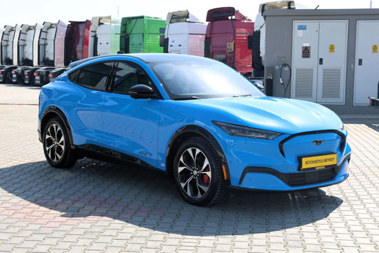 2023 MODEL FORD MUSTANG MACH-E 4X4 STANDART RANGE 270 Hp