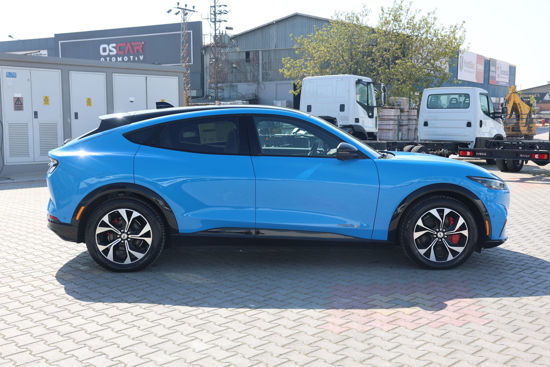 2023 MODEL FORD MUSTANG MACH-E 4X4 STANDART RANGE 270 Hp