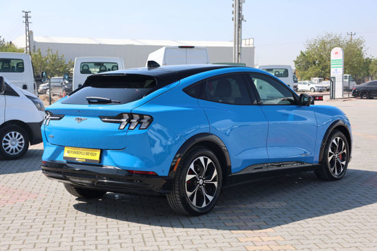 2023 MODEL FORD MUSTANG MACH-E 4X4 STANDART RANGE 270 Hp