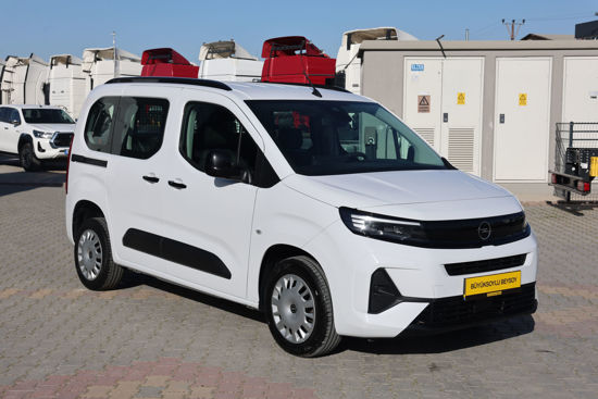 2025 MODEL OPEL COMBO ESSENTIAL 1.5 D M/T 130 Hp