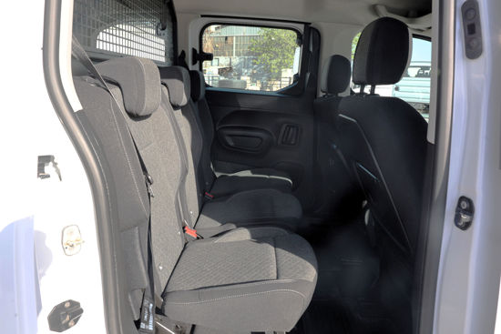 2025 MODEL OPEL COMBO ESSENTIAL 1.5 D M/T 130 Hp