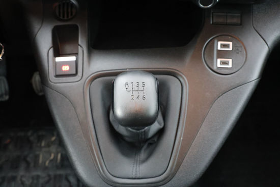 2025 MODEL OPEL COMBO ESSENTIAL 1.5 D M/T 130 Hp