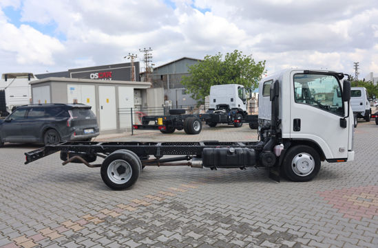 2011 MODEL ISUZU NLR LONG 3.0 CC ŞASE KAMYONET