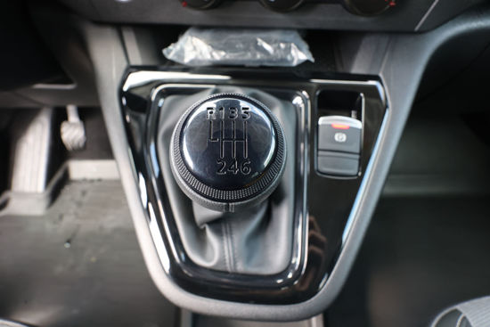 2026 MODEL RENAULTKANGOO MULTIX 1.5 BLUE DCİ TECHNO 115 HP