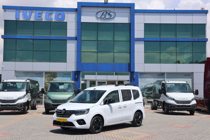 2026 MODEL RENAULT KANGOO MULTIX 1.5 BLUE DCİ ICONİC EDC 115 Hp