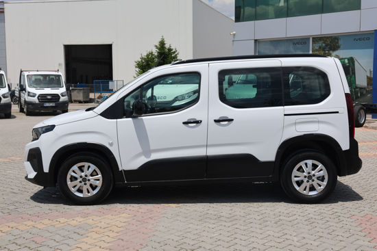 2025 MODEL PEUGEOT RIFTER 1.5 BLUEHDI ALLURE 130 Hp