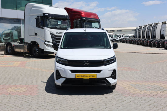 2025 MODEL OPEL COMBO ESSENTIAL 1.5 D M/T 130 Hp