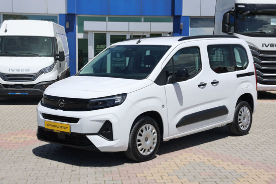 2025 MODEL OPEL COMBO ESSENTIAL 1.5 D M/T 130 Hp
