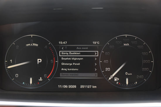 2015 MODEL LAND ROVER RANGE ROVER 3.0 SDV6 HSE 306 Hp