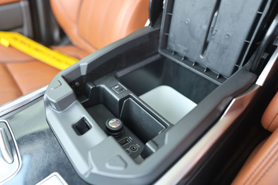 2015 MODEL LAND ROVER RANGE ROVER 3.0 SDV6 HSE 306 Hp