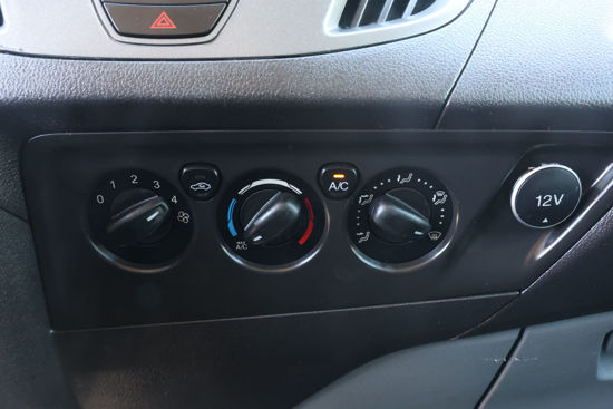 2016 MODEL TRANSIT CUSTOM VAN 330 L Y.T TREND 125 Hp A/C