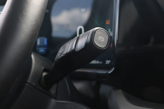 2025 MODEL FORD E-TOURNEO COURİER TİTANIUM 136 HP
