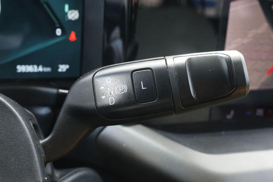 2025 MODEL FORD E-TOURNEO COURİER TİTANIUM 136 HP