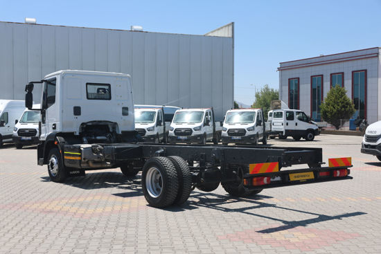 2018 MODEL IVECO EURO CARGO 150 E 21 6 TEKER ŞASE KAMYON A/C