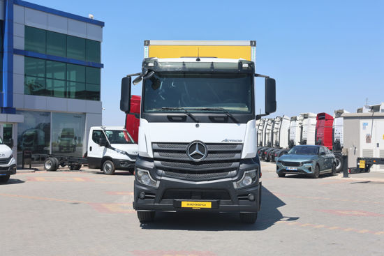 2022 MODEL MERCEDES - BENZ ACTROS 3232 L ADR LİFLİ KAPALI POLYESTER KASALI KAMYON A/C (YATAKLI) A/T