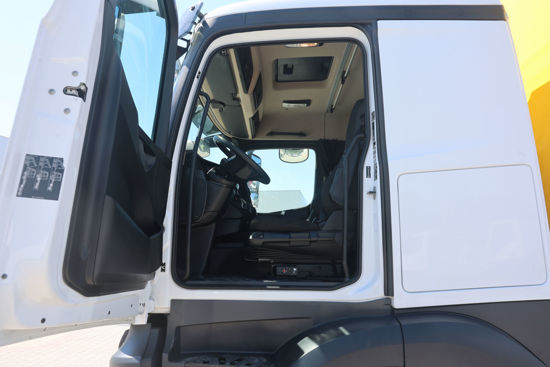 2022 MODEL MERCEDES - BENZ ACTROS 3232 L ADR LİFLİ KAPALI POLYESTER KASALI KAMYON A/C (YATAKLI) A/T