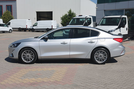 2021 MODEL FORD FOCUS 1.5 ECOBLUE TITANIUM X 123 Hp
