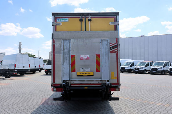 2022 MODEL ISUZU NPR 10 LONG LİFLİ KAPALI  POLYESTER KASALI KAMYON