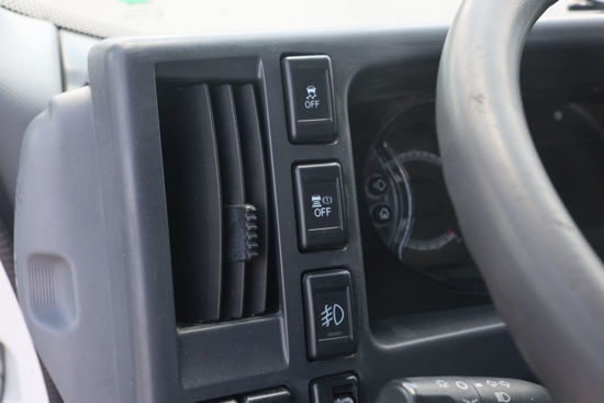 2022 MODEL ISUZU NPR 10 LONG LİFLİ KAPALI  POLYESTER KASALI KAMYON