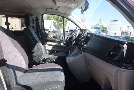 2022 MODEL FORD TOURNEO CUSTOM 2.0 ECOBLUE 320 L  8+1 TİTANİUM 170 Hp A/T (OTOMOBİL RUHSATLI)