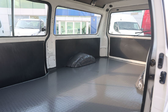 2007 MODEL MITSUBISHI L-300 PANELVAN 1+1