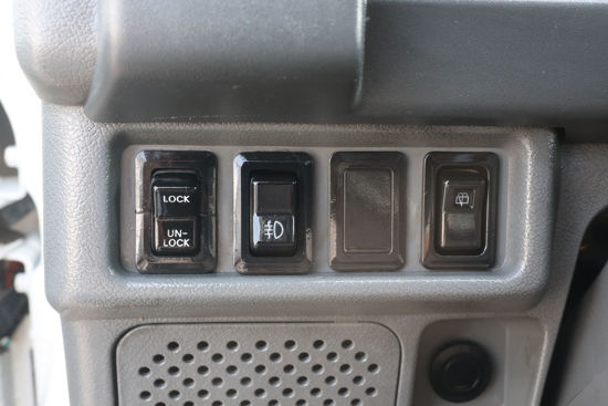 2007 MODEL MITSUBISHI L-300 PANELVAN 1+1