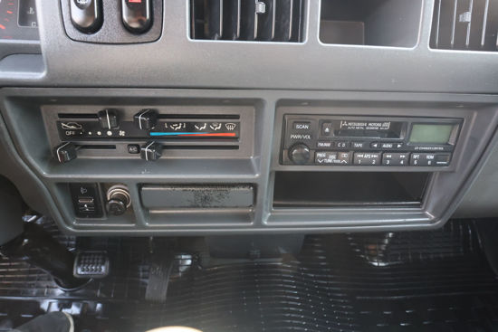 2007 MODEL MITSUBISHI L-300 PANELVAN 1+1