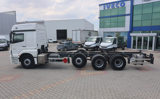 2011 MODEL MERCEDES AXOR 3229 ŞASE KAMYON ADR (YATAKLI) A/C